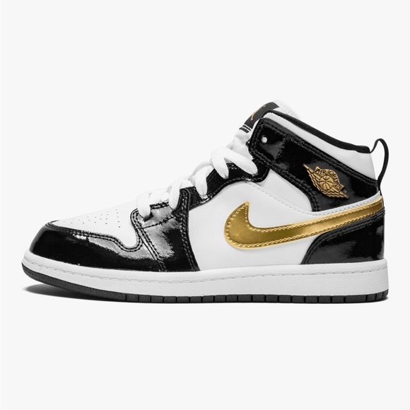 Air Jordan 1 Mid SE Black / Metallic Gold - White - Little Kid size 11 - Picture 3 of 9
